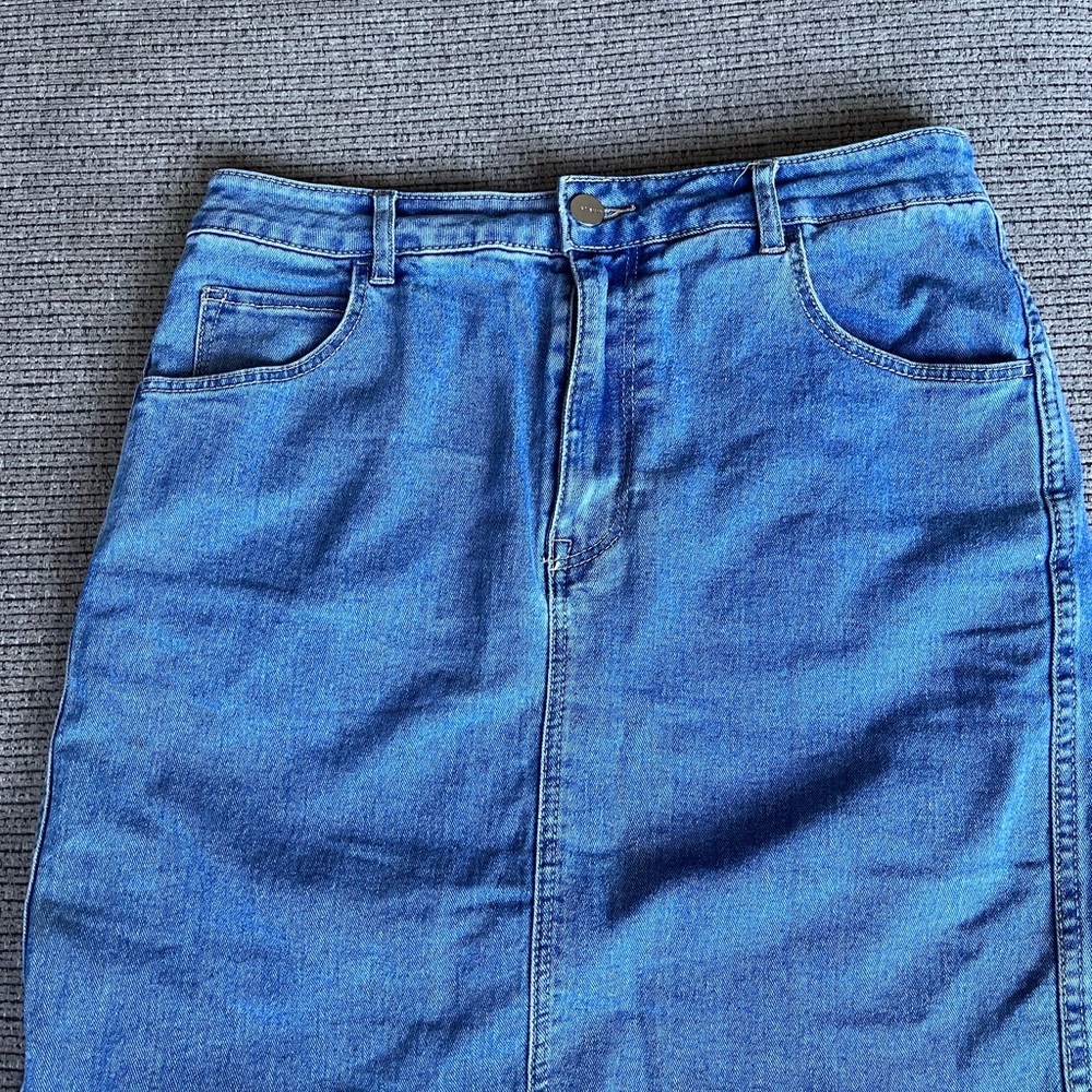 H&M Light Blue Denim Skirt